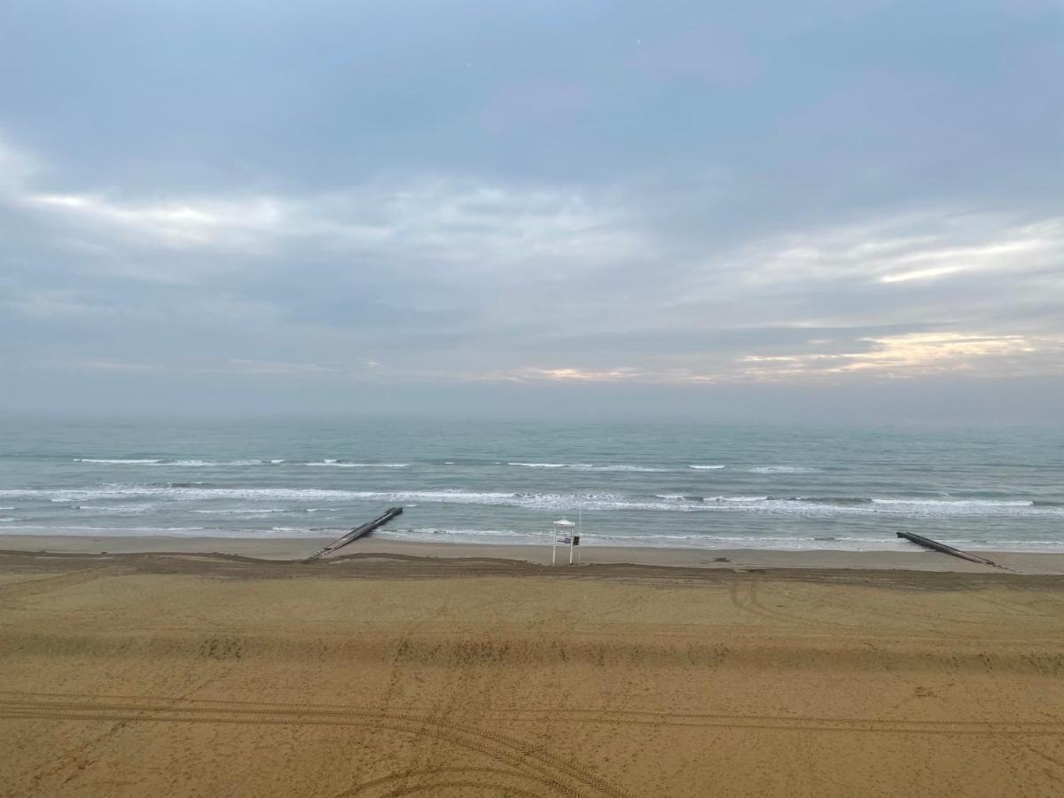 CONDOMINIO CANSIGLIO- Walterigato Apartments- Solo per Famiglie Lido di Jesolo Esterno foto